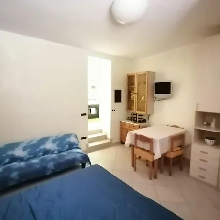 Monolocale Della Svolta Apartman